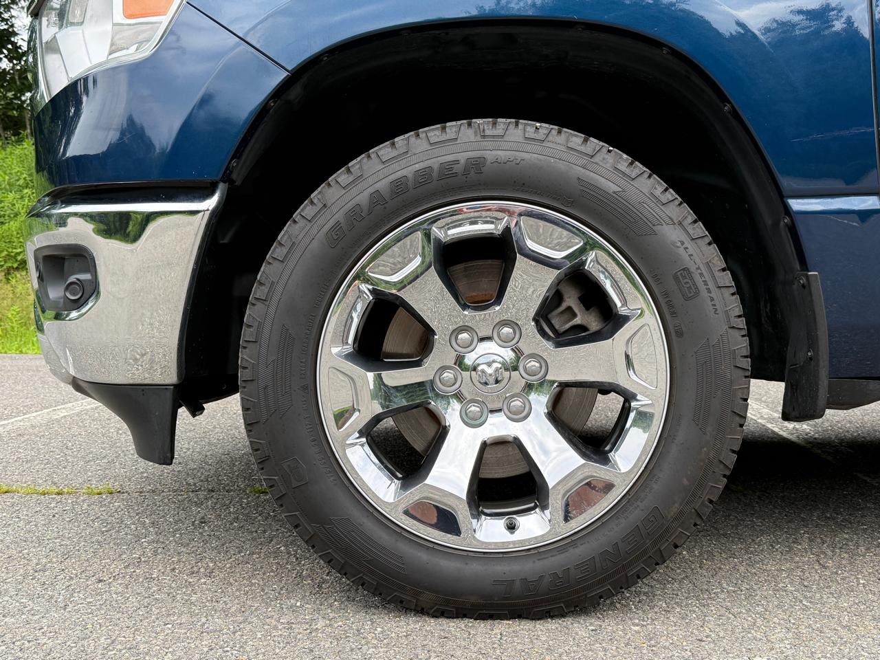 RAM 1500 Big Horn/Lone Star 4x4 Crew Cab 5'7" Box 2019