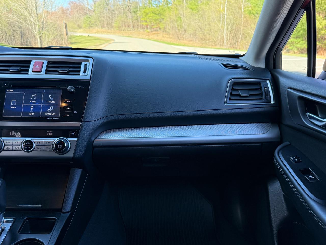 Subaru Outback 2.5i Premium 2017