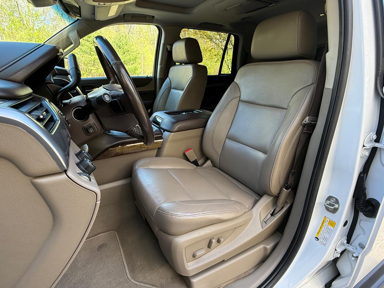 Chevrolet Tahoe 4WD 4dr LT 2019