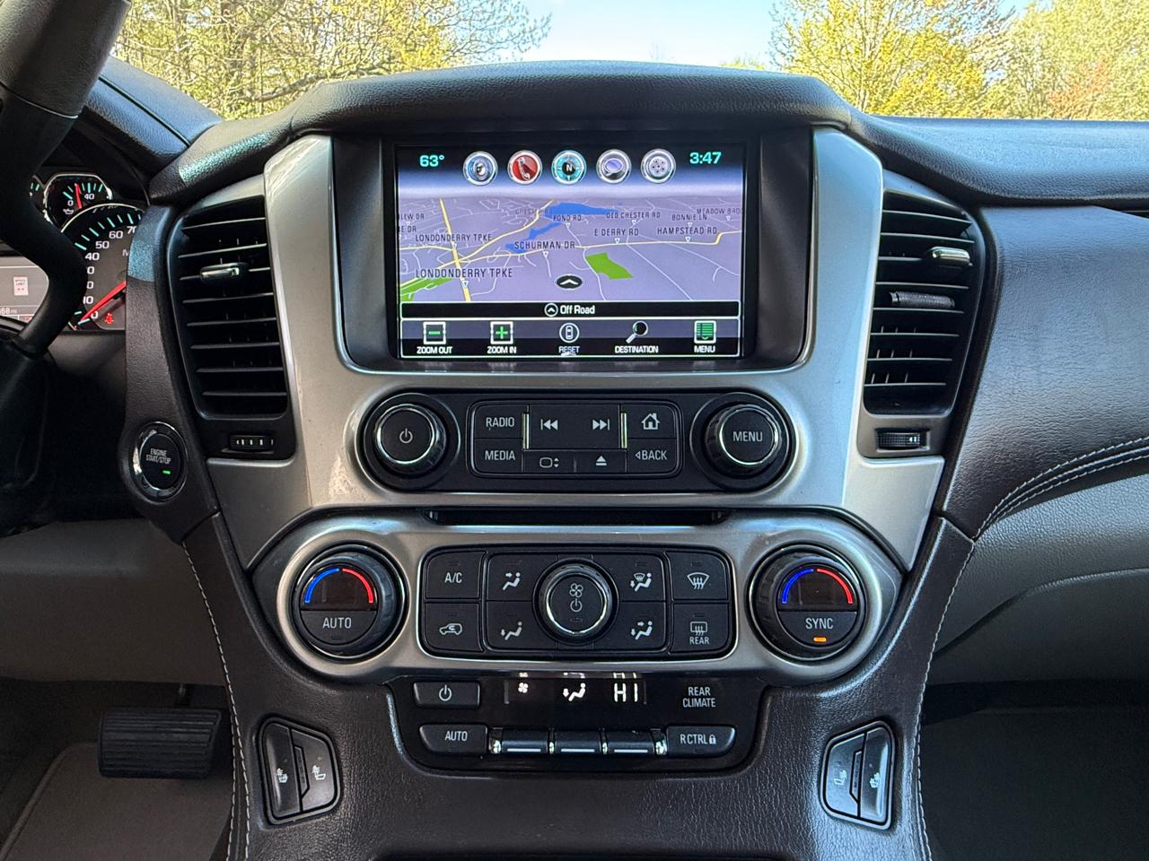 Chevrolet Tahoe 4WD 4dr LT 2019