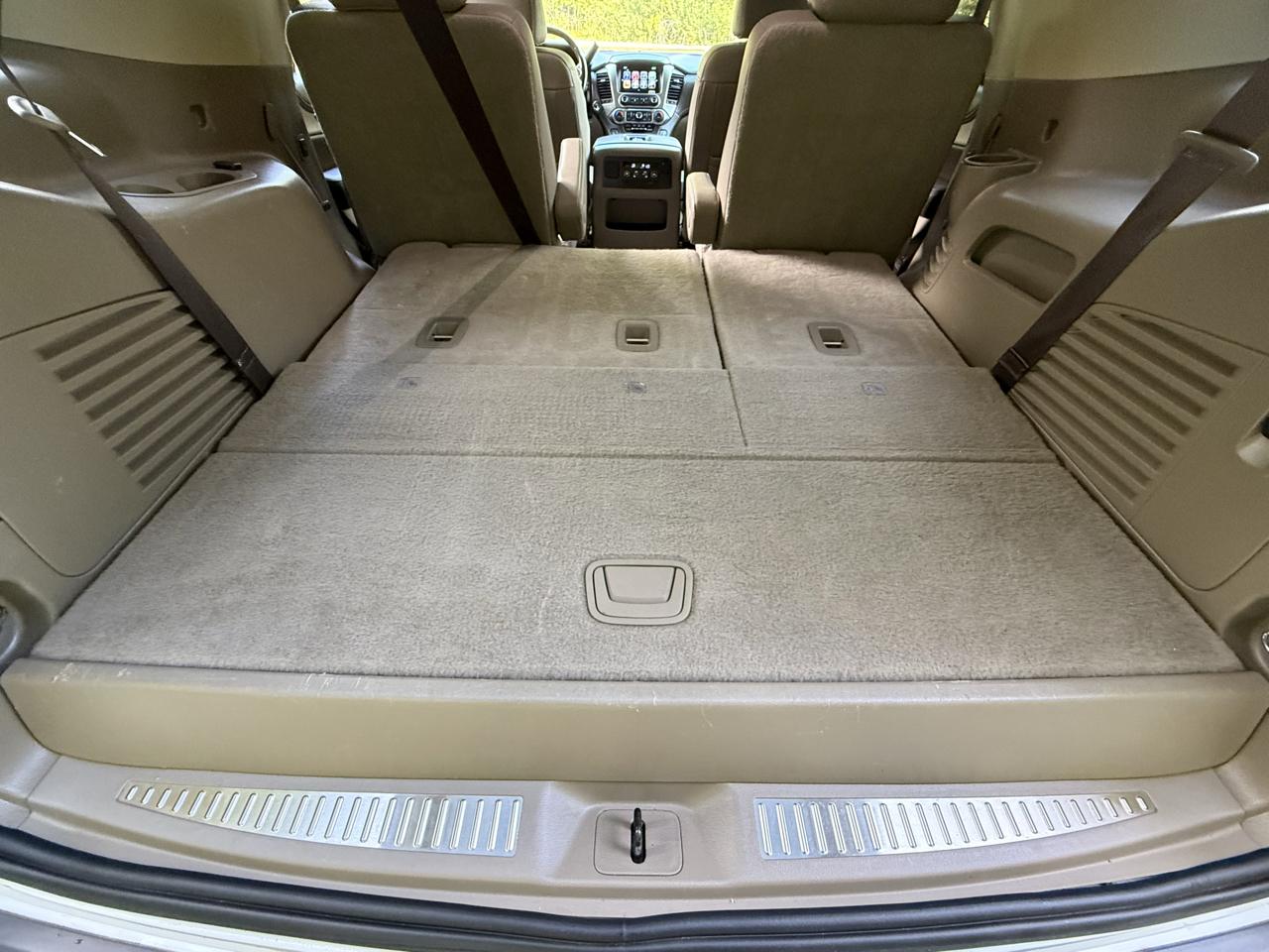 Chevrolet Tahoe 4WD 4dr LT 2019