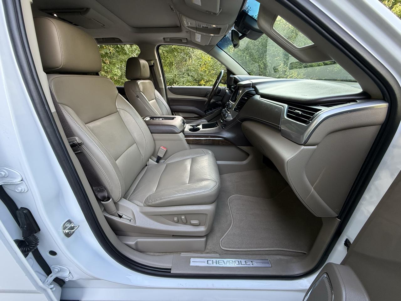 Chevrolet Tahoe 4WD 4dr LT 2019