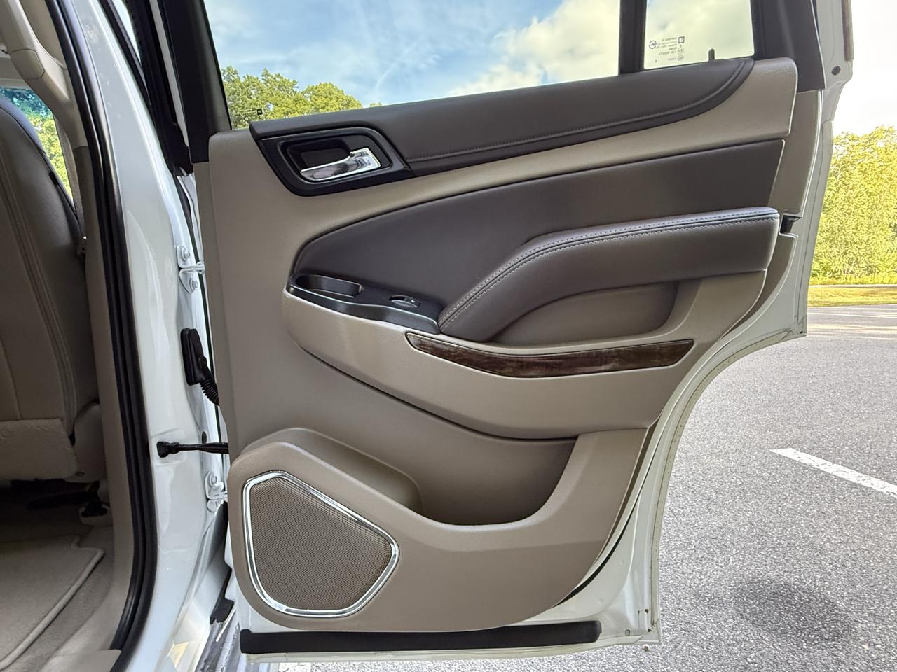Chevrolet Tahoe 4WD 4dr LT 2019