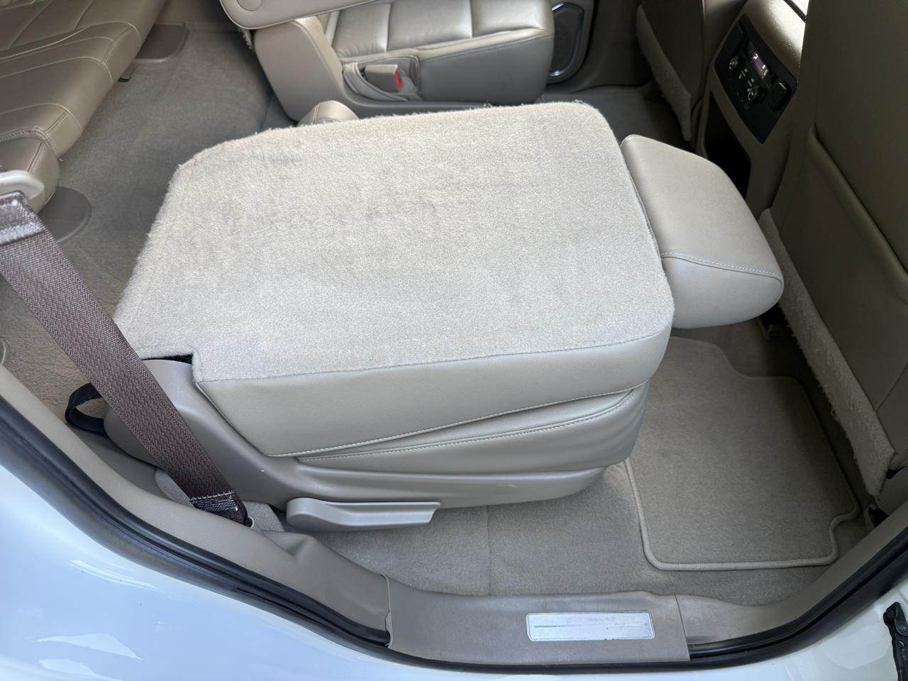 Chevrolet Tahoe 4WD 4dr LT 2019