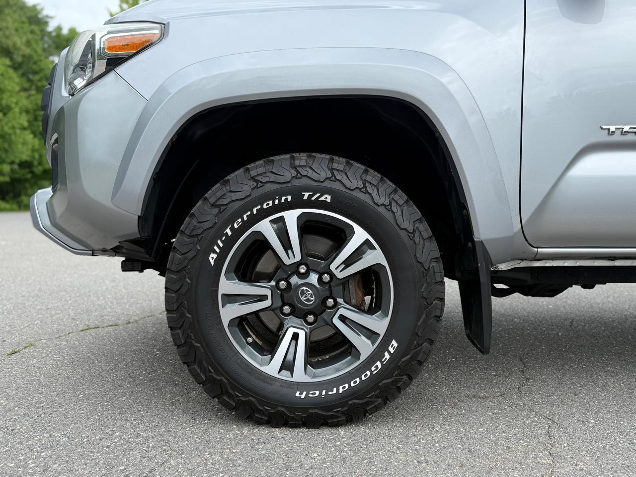 Toyota Tacoma 4WD Access Cab V6 AT TRD Off Road (Natl) 2016