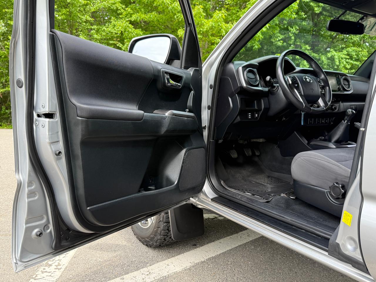 Toyota Tacoma 4WD Access Cab V6 AT TRD Off Road (Natl) 2016