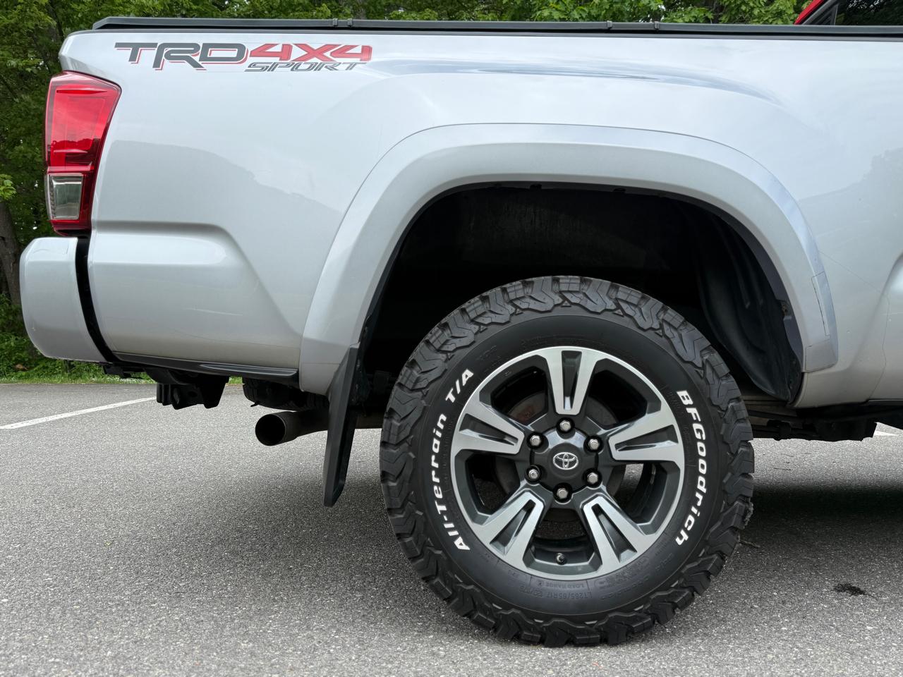 Toyota Tacoma 4WD Access Cab V6 AT TRD Off Road (Natl) 2016