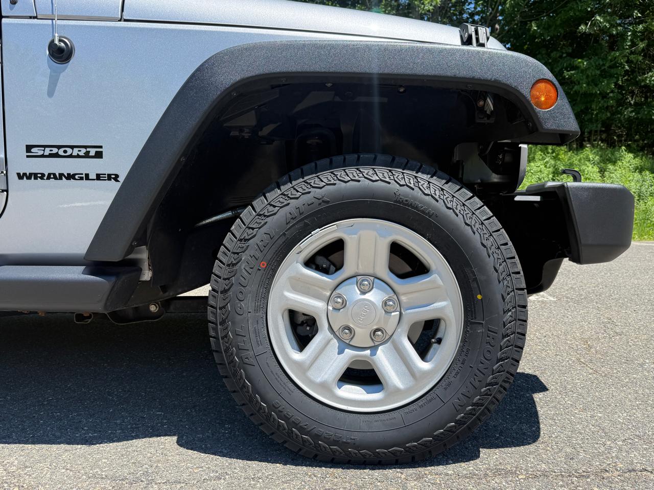 Jeep Wrangler 4WD 2dr Sport 2015