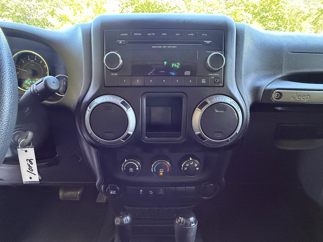 Jeep Wrangler 4WD 2dr Sport 2015
