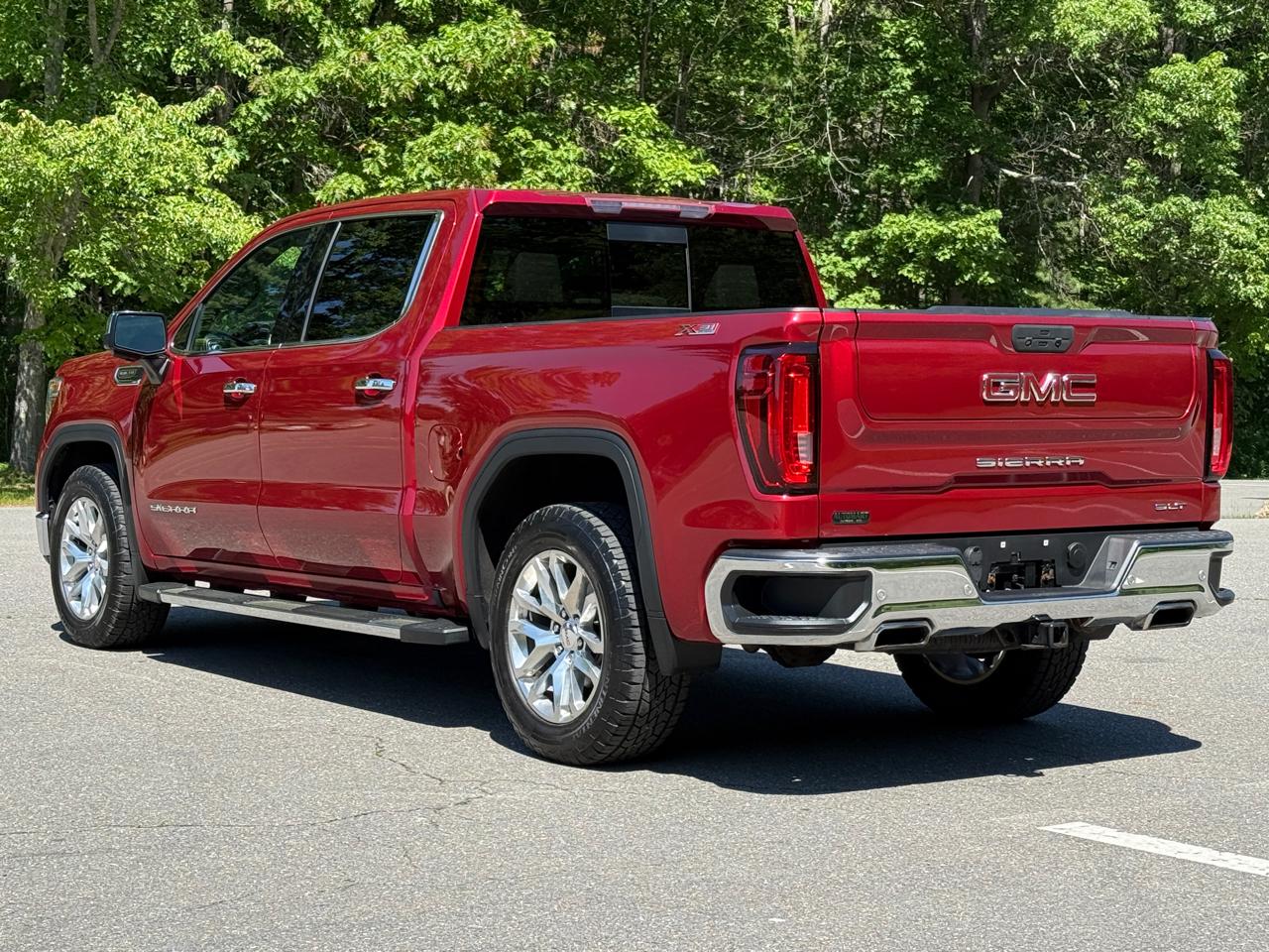 GMC Sierra 1500 4WD Crew Cab 147" SLT 2019