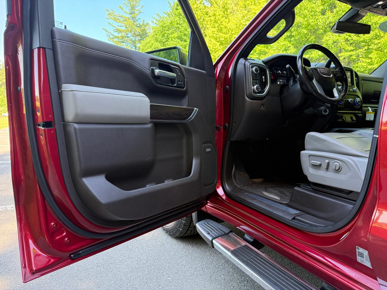 GMC Sierra 1500 4WD Crew Cab 147" SLT 2019