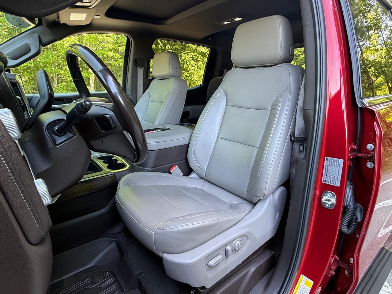 GMC Sierra 1500 4WD Crew Cab 147" SLT 2019