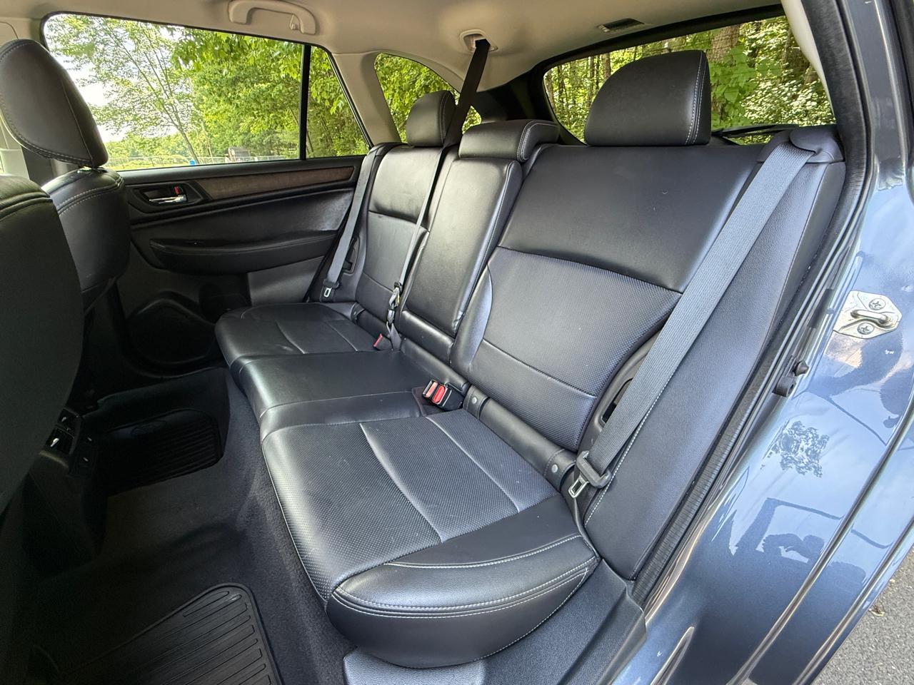 Subaru Outback 4dr Wgn 2.5i Limited PZEV 2015