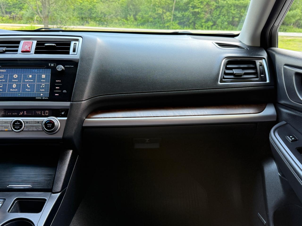 Subaru Outback 4dr Wgn 2.5i Limited PZEV 2015