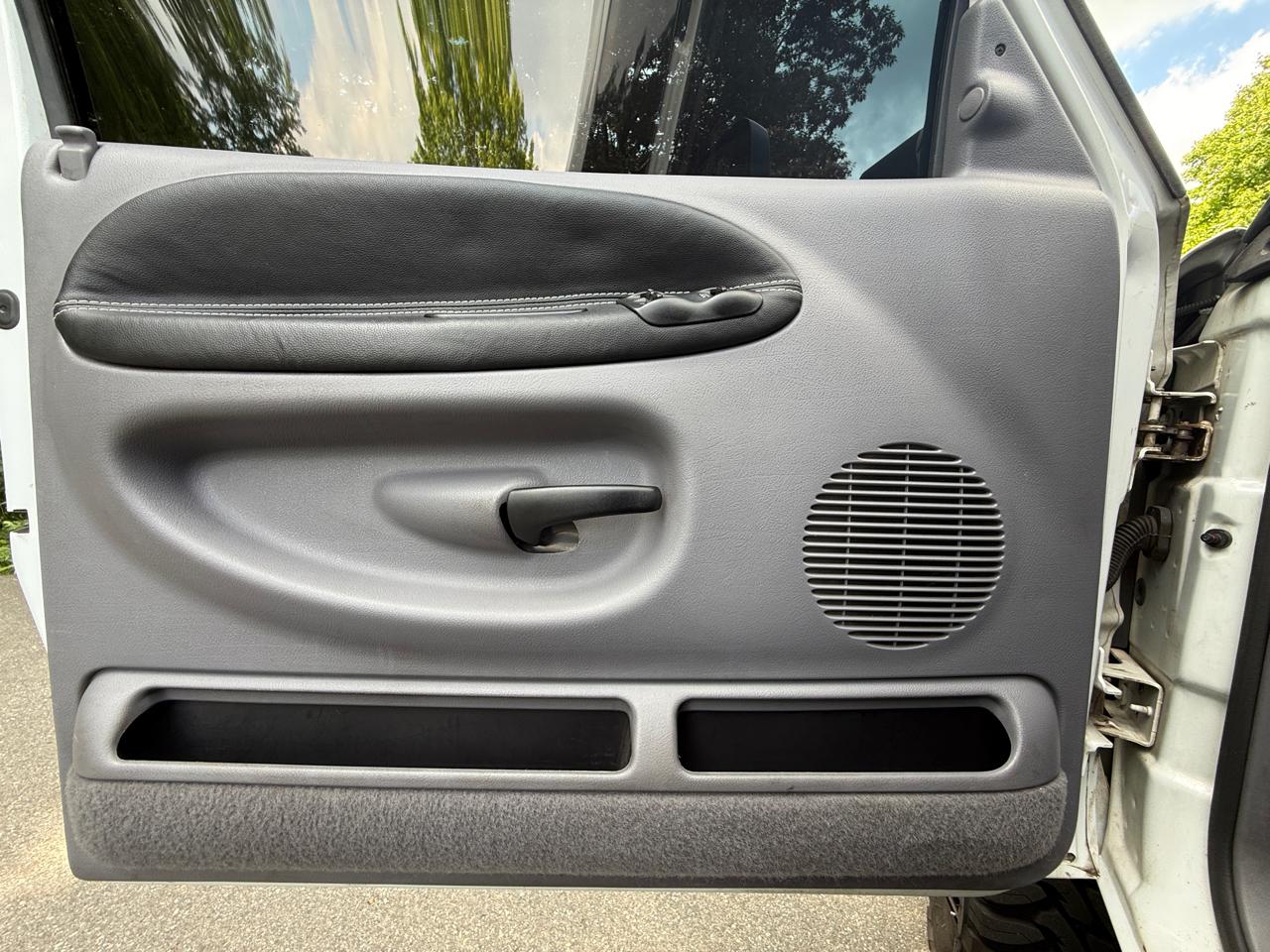 Dodge Ram 3500  2001