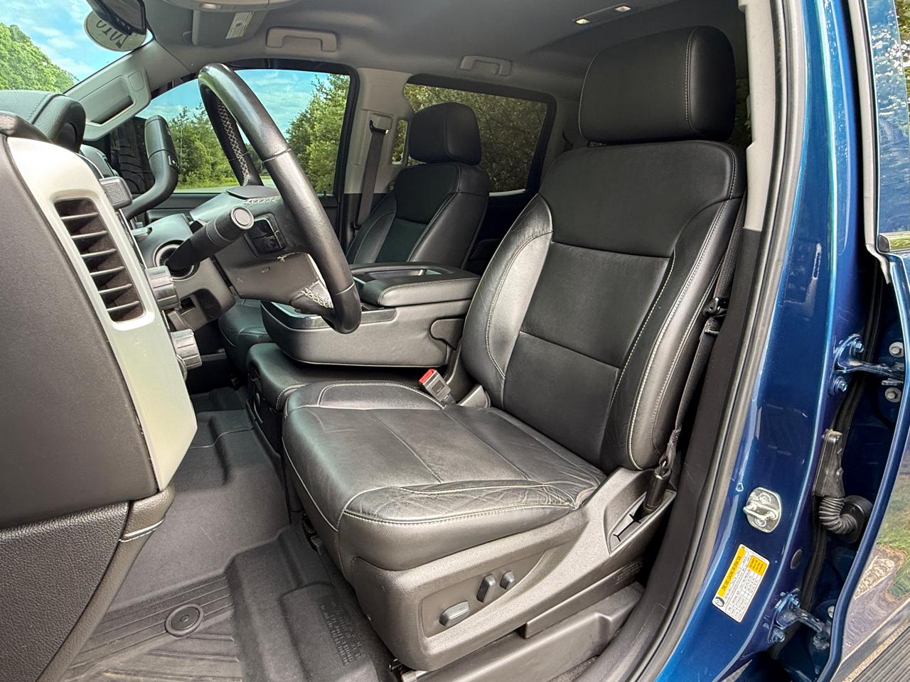 GMC Sierra 1500 4WD Crew Cab 143.5" SLT 2018