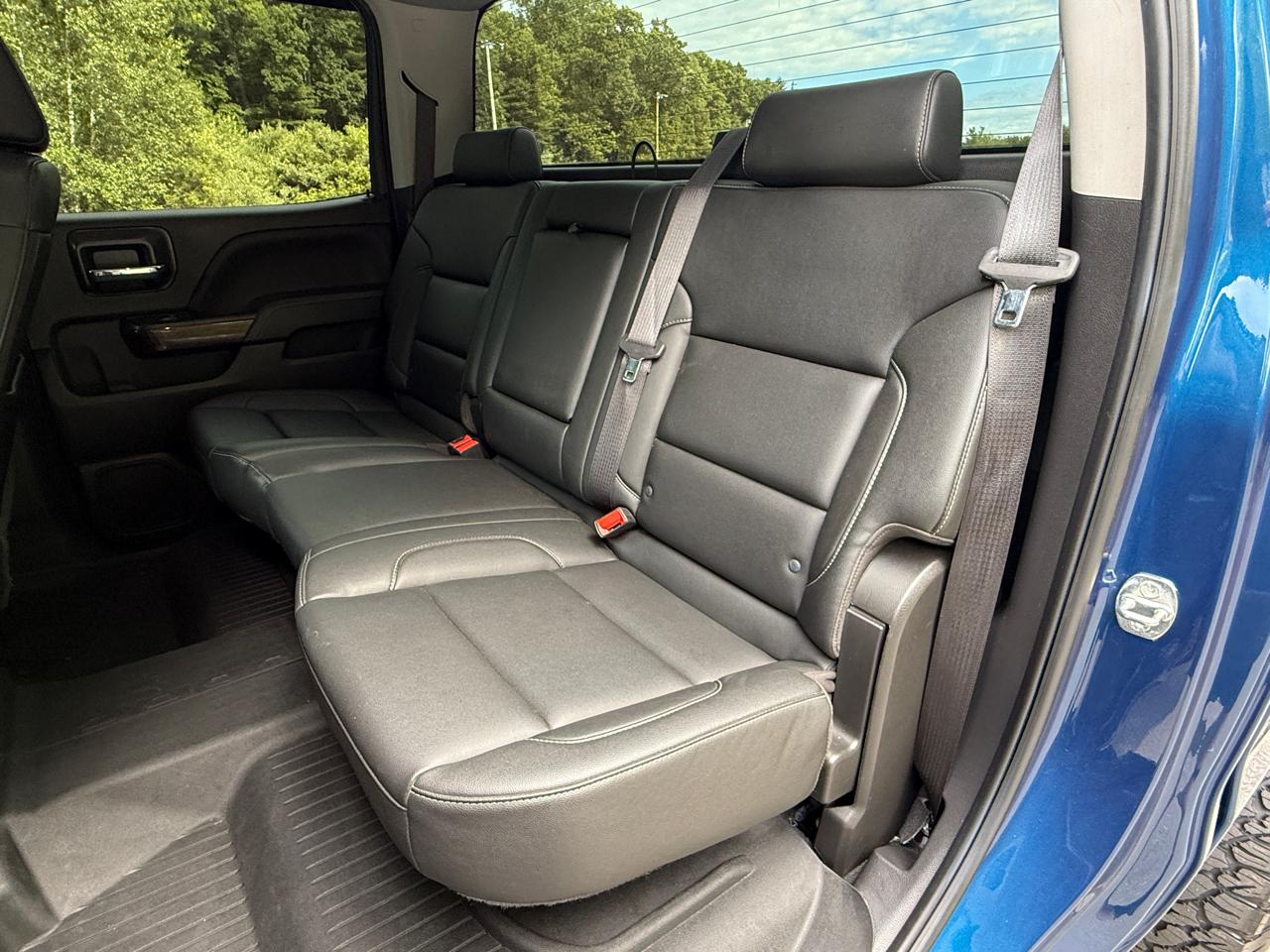 GMC Sierra 1500 4WD Crew Cab 143.5" SLT 2018