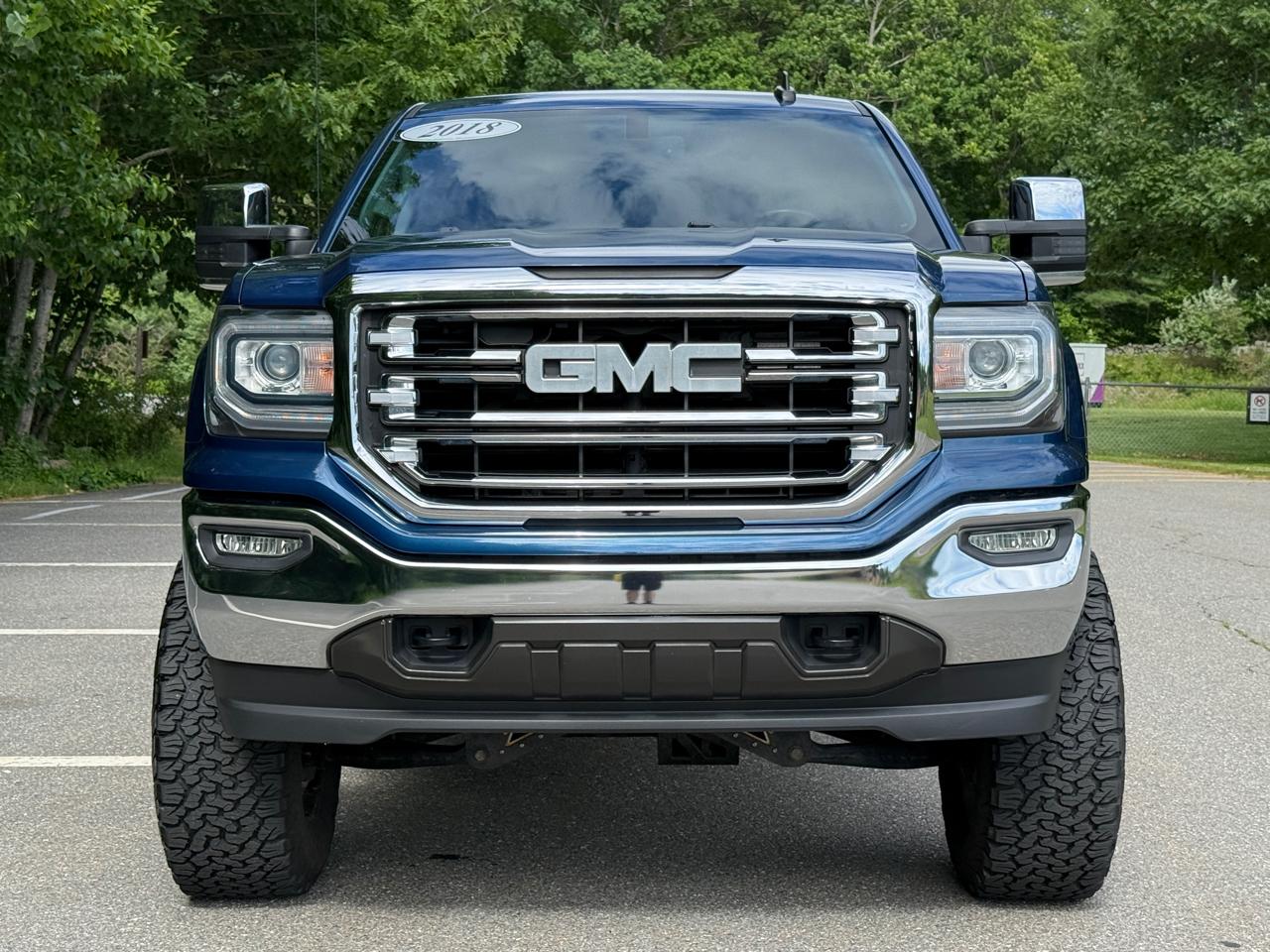 GMC Sierra 1500 4WD Crew Cab 143.5" SLT 2018