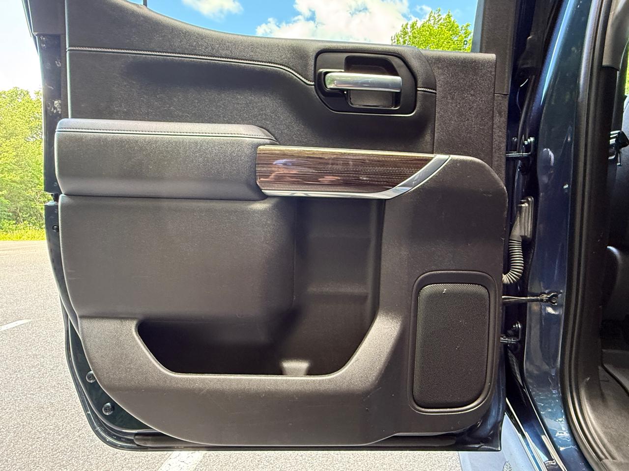 Chevrolet Silverado 1500 4WD Crew Cab 147" LT Trail Boss 2020