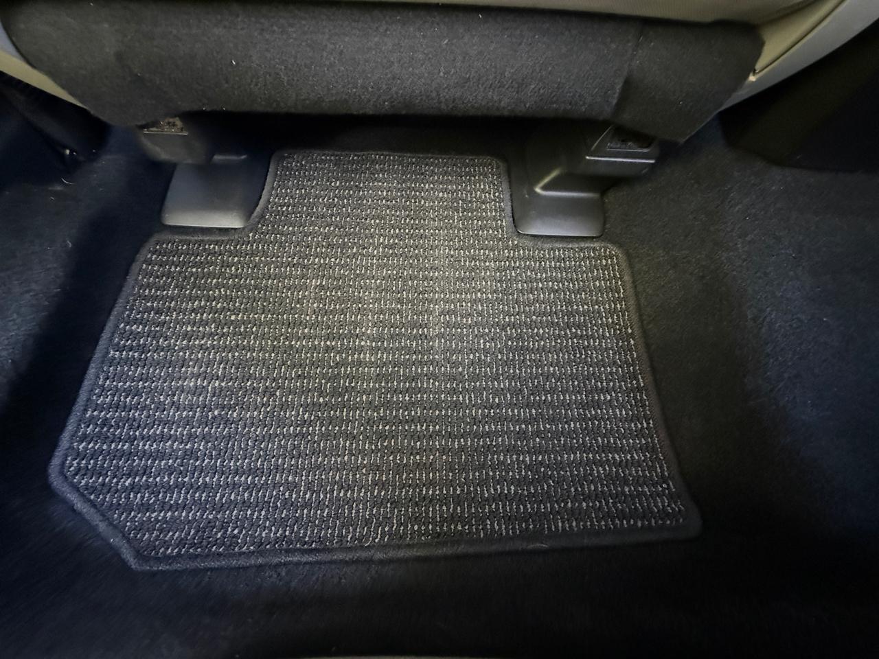 Subaru Forester 4dr CVT 2.5i Premium PZEV 2015
