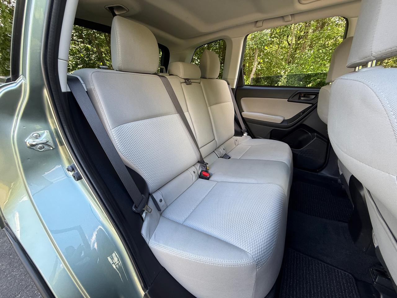 Subaru Forester 4dr CVT 2.5i Premium PZEV 2015