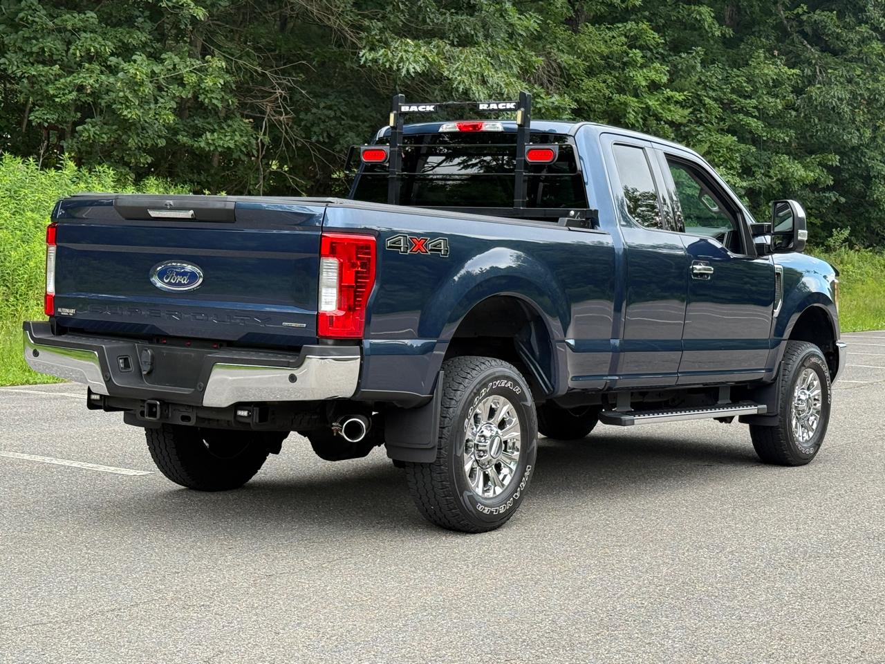 Ford Super Duty F-350 SRW  2017