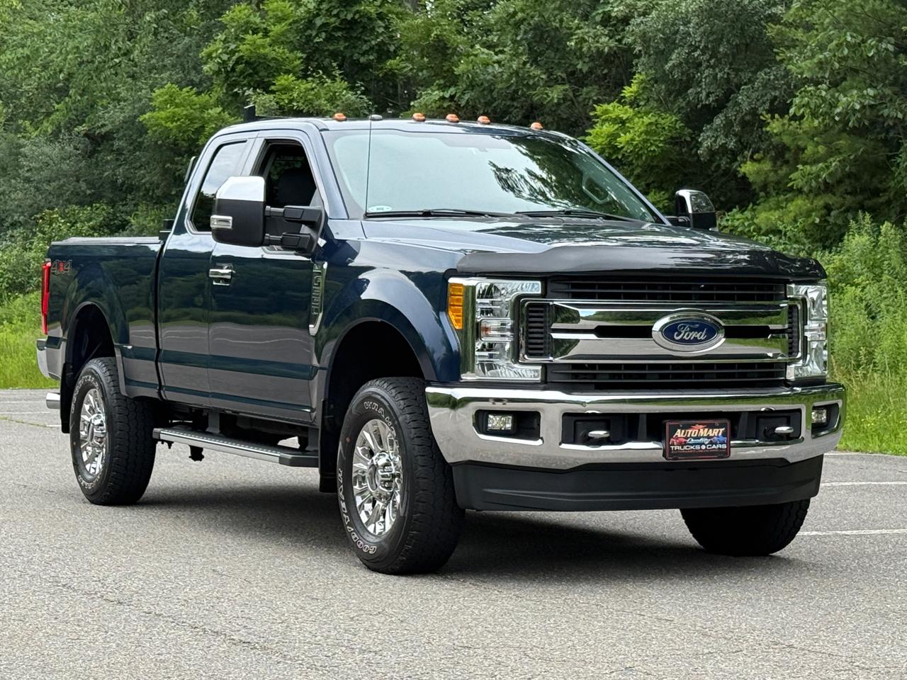 Ford Super Duty F-350 SRW  2017