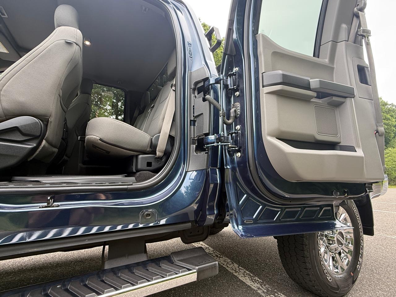 Ford Super Duty F-350 SRW  2017