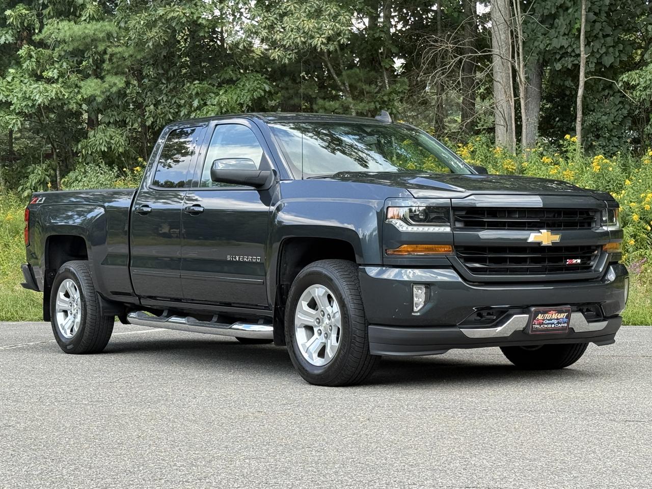 Chevrolet Silverado 1500 Z71 Ext Cab 4WD 4D 2019