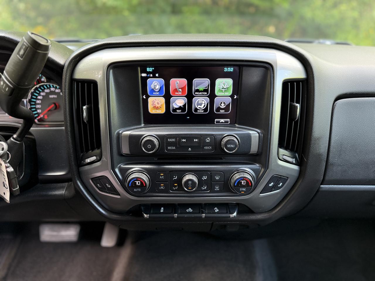 Chevrolet Silverado 1500 Z71 Ext Cab 4WD 4D 2019