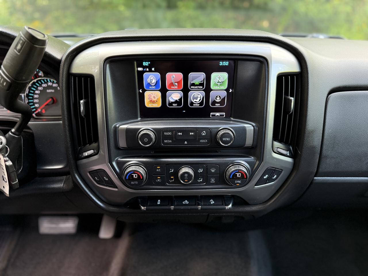 Chevrolet Silverado 1500 Z71 Ext Cab 4WD 4D 2019