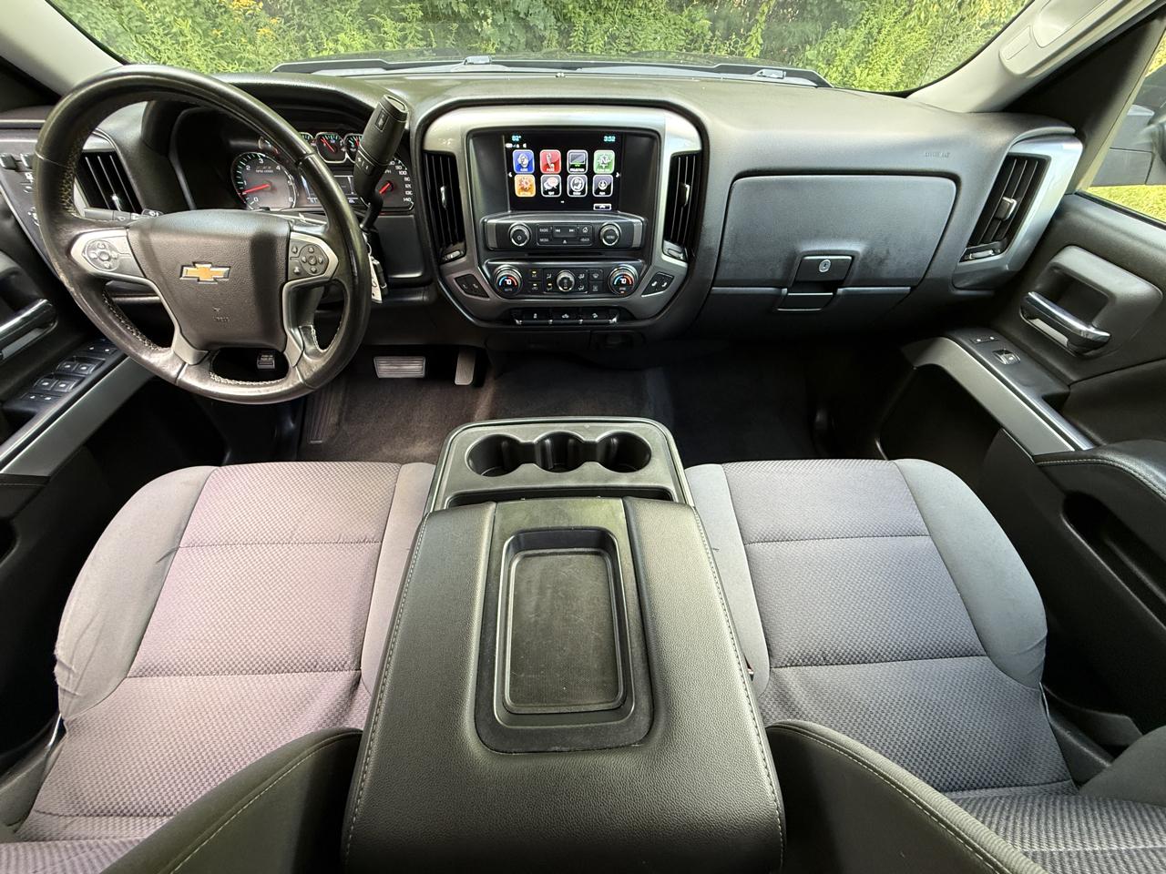 Chevrolet Silverado 1500 Z71 Ext Cab 4WD 4D 2019