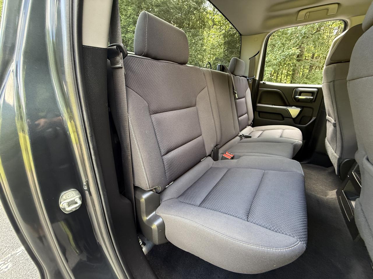 Chevrolet Silverado 1500 Z71 Ext Cab 4WD 4D 2019