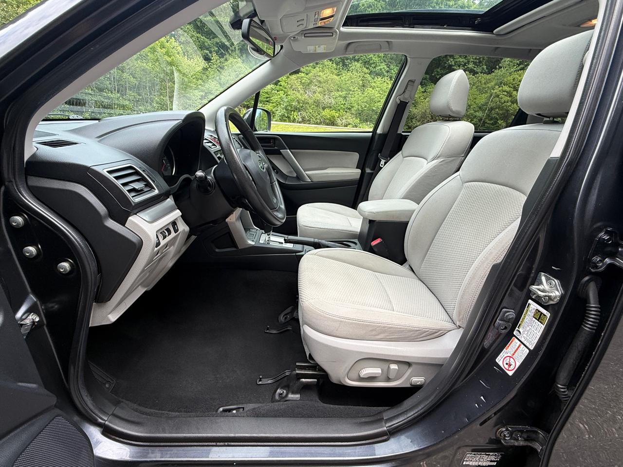 Subaru Forester 4dr CVT 2.5i Premium PZEV 2016
