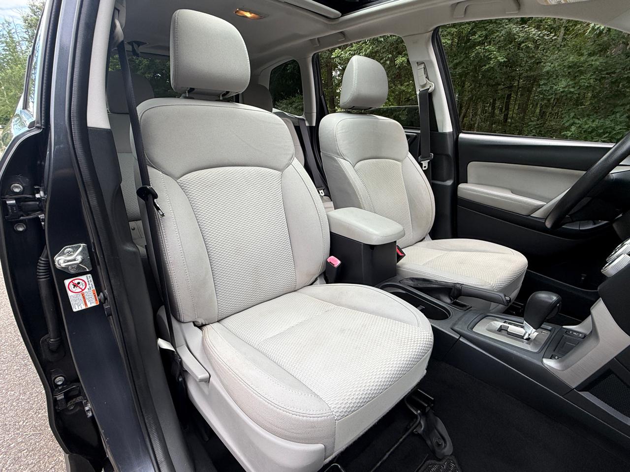 Subaru Forester 4dr CVT 2.5i Premium PZEV 2016