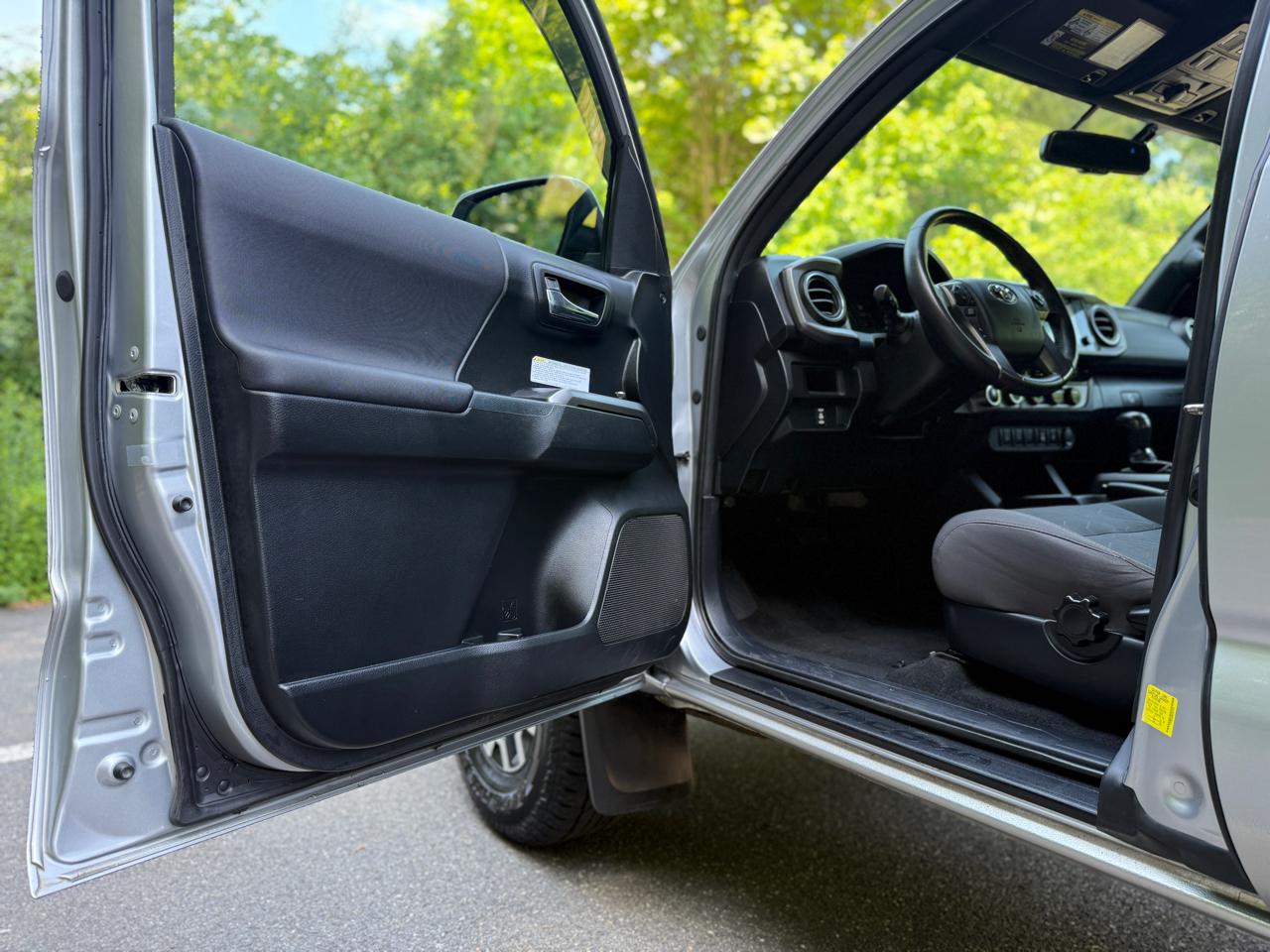 Toyota Tacoma  2017