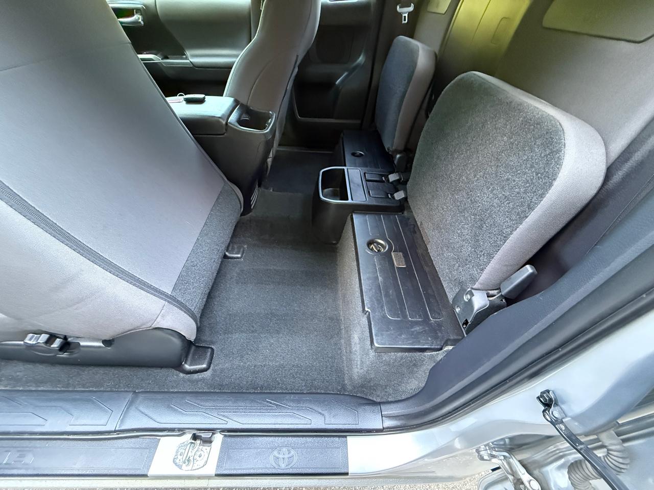 Toyota Tacoma  2017