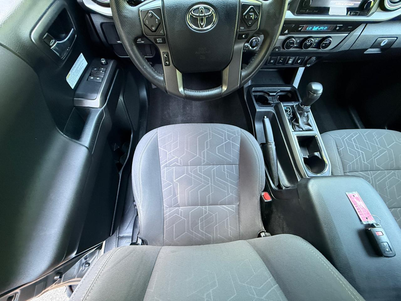 Toyota Tacoma  2017