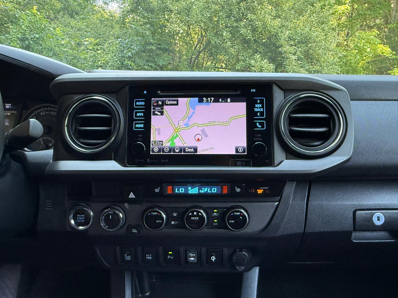 Toyota Tacoma  2017