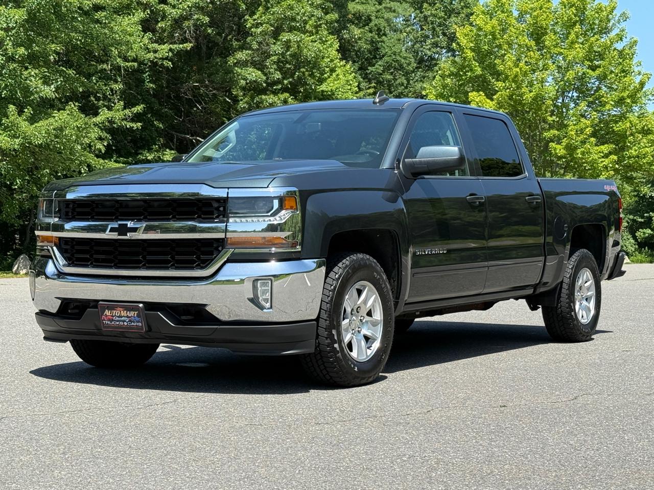 Chevrolet Silverado 1500 4WD Crew Cab 143.5" LT w/1LT 2017