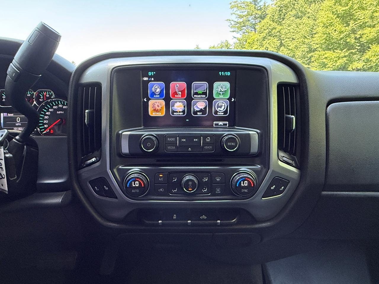 Chevrolet Silverado 1500 4WD Crew Cab 143.5" LT w/1LT 2017