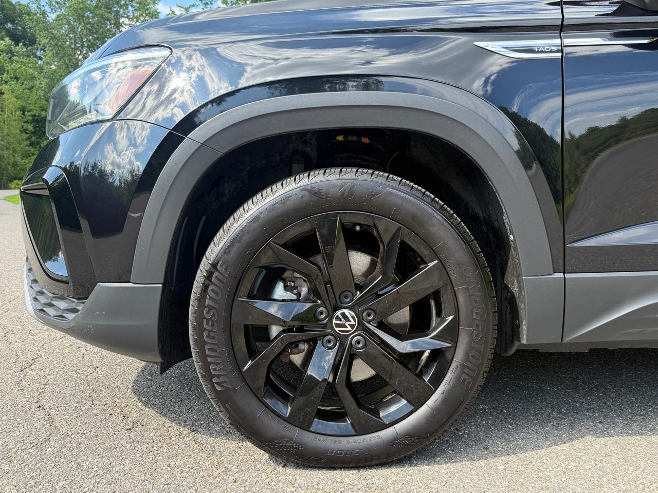 Volkswagen Taos SE 4MOTION *Ltd Avail* 2023