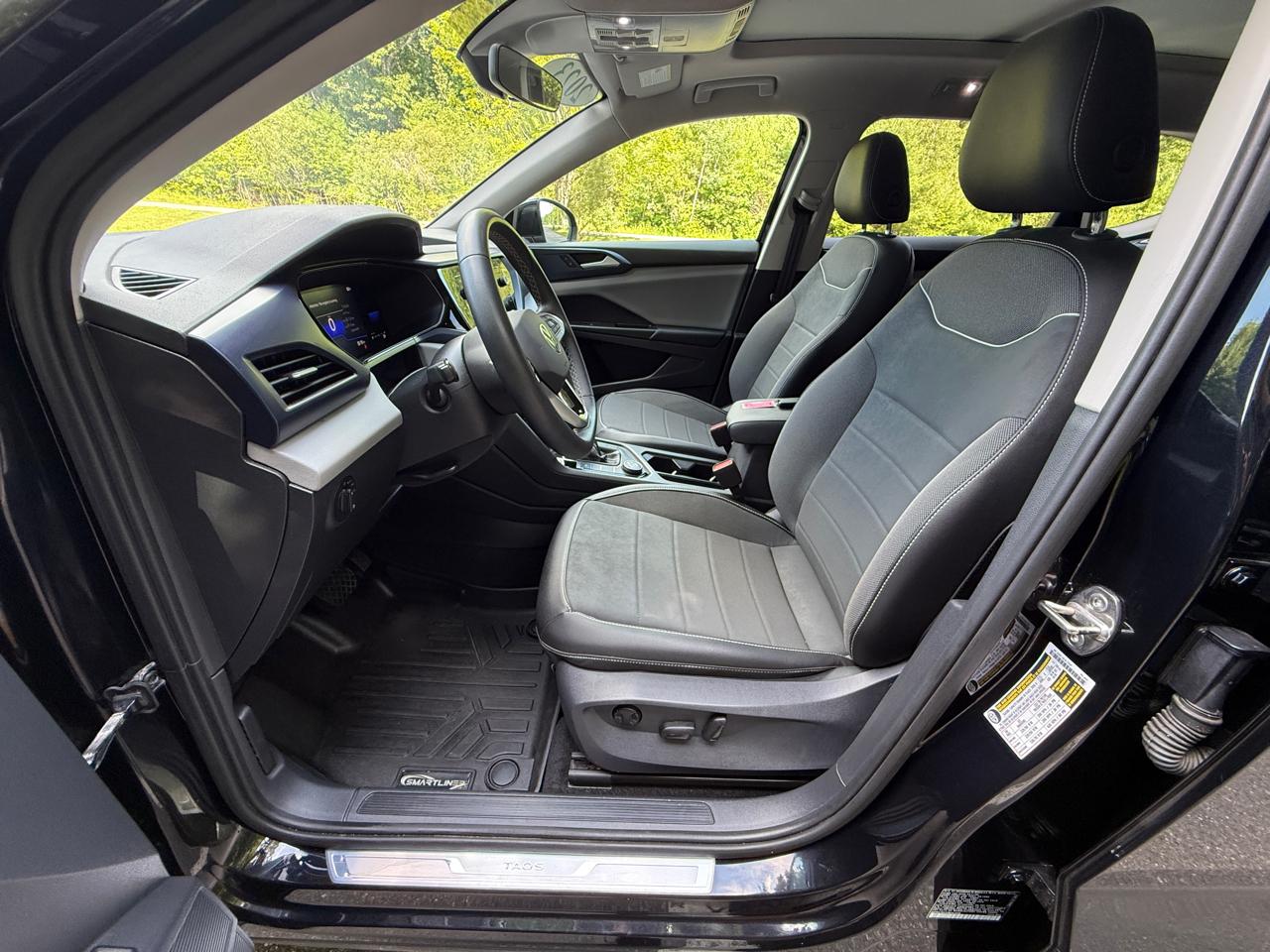 Volkswagen Taos SE 4MOTION *Ltd Avail* 2023