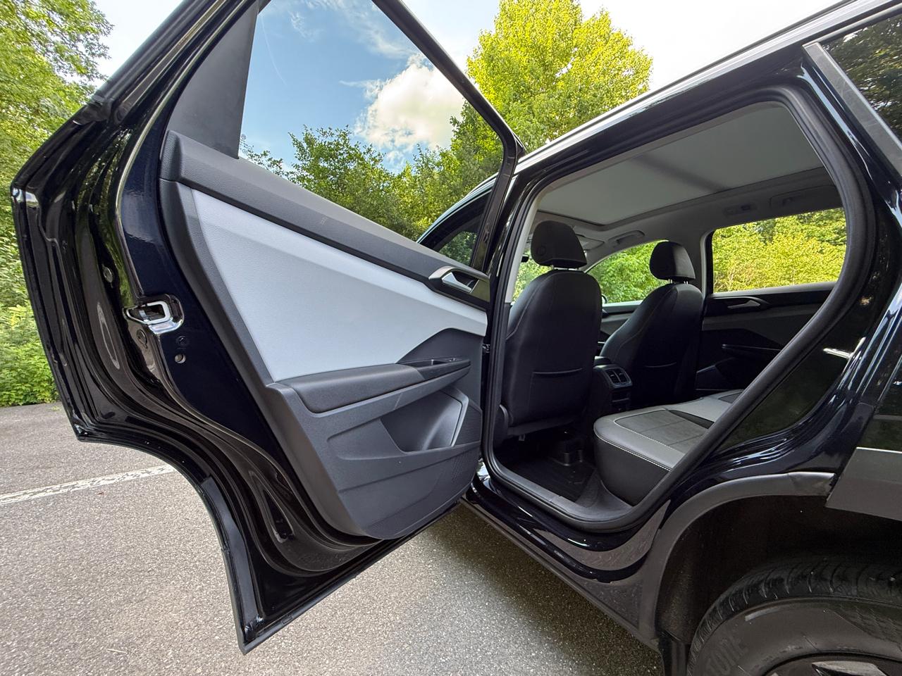 Volkswagen Taos SE 4MOTION *Ltd Avail* 2023