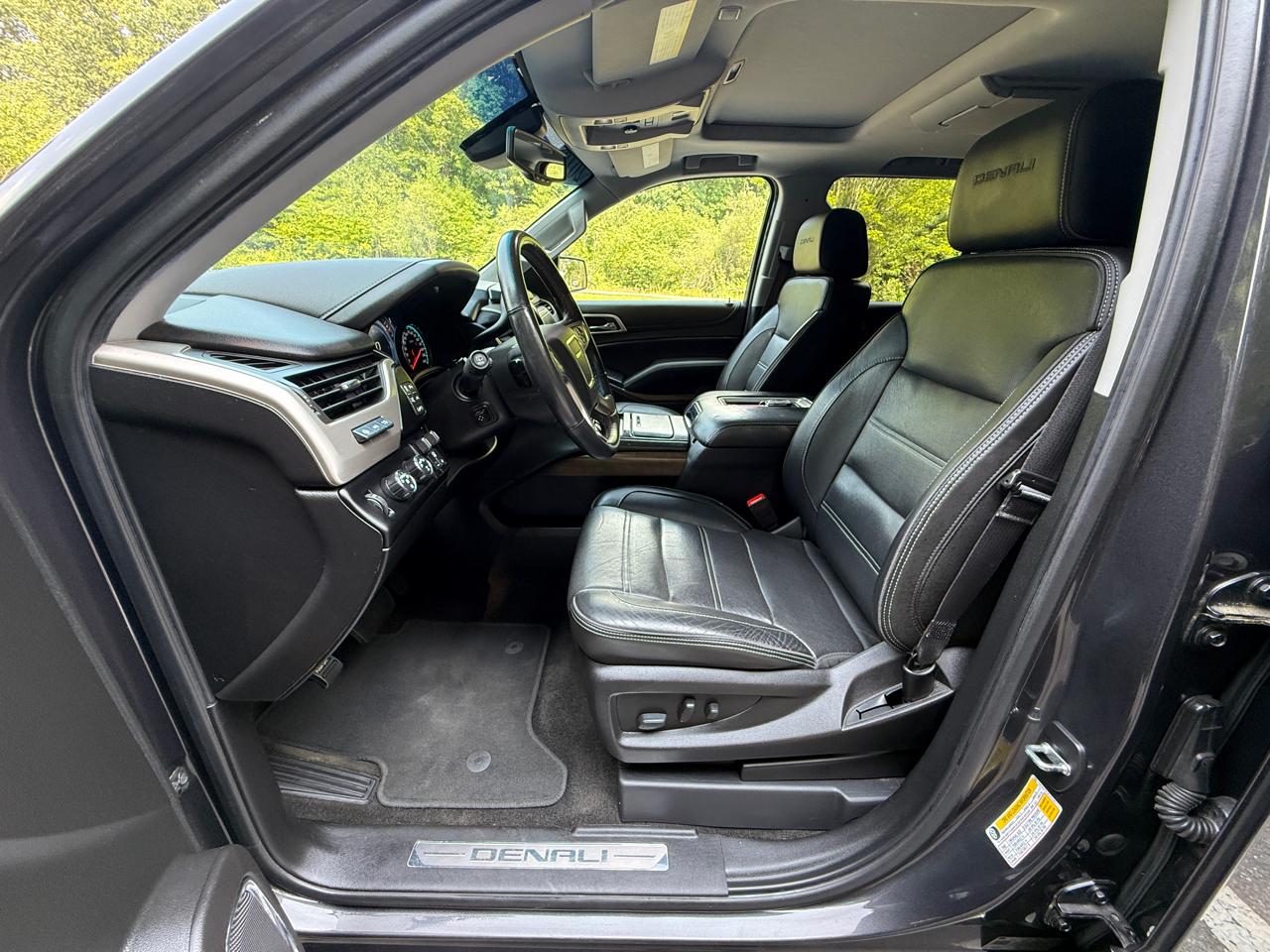 GMC Yukon 4WD 4dr Denali 2018