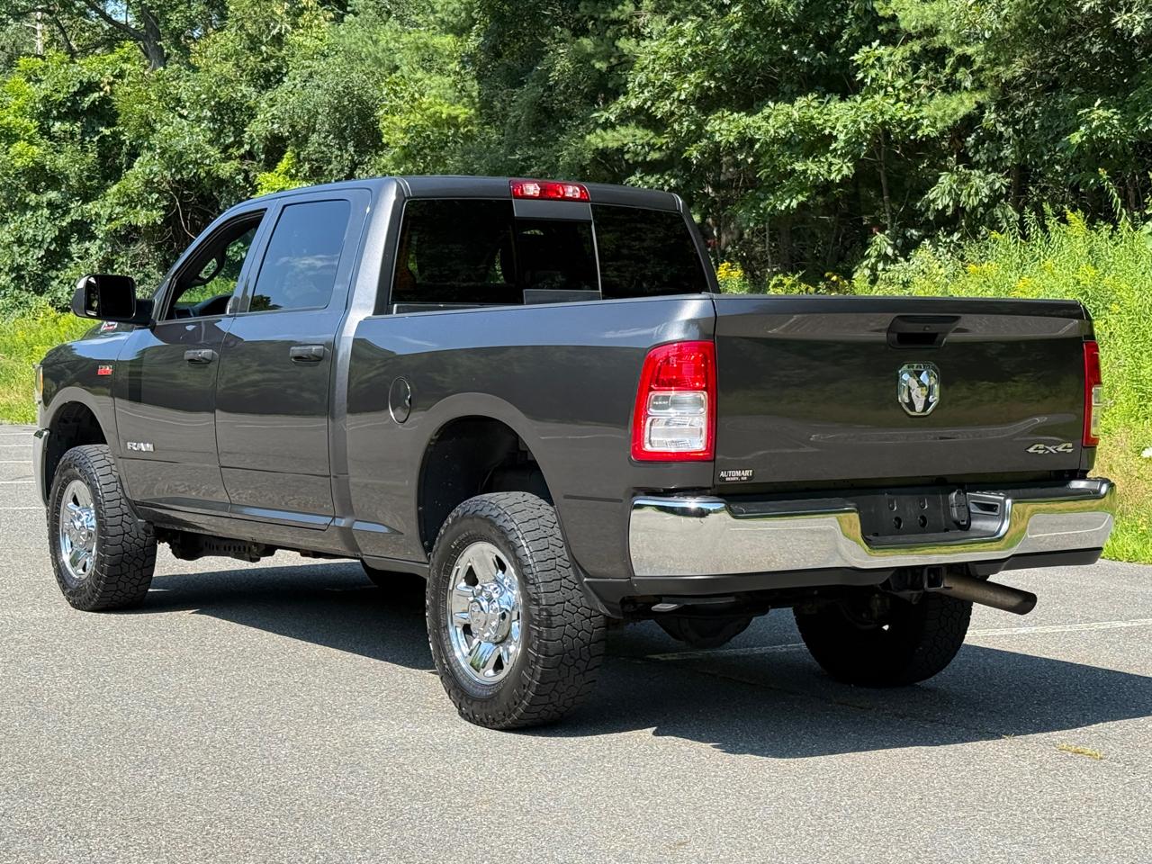 RAM 2500 Tradesman 4x4 Crew Cab 6'4" Box 2021