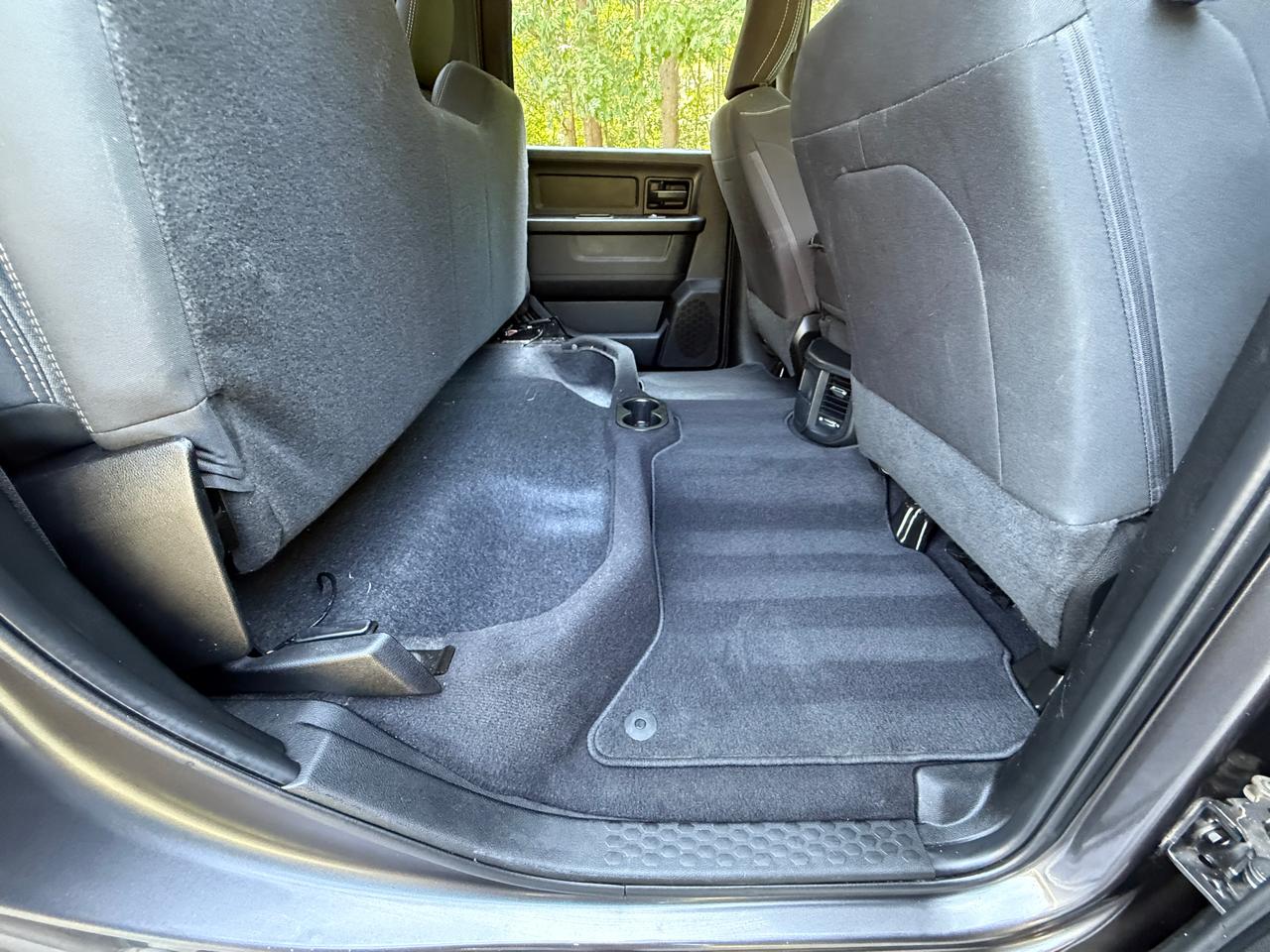 RAM 2500 Tradesman 4x4 Crew Cab 6'4" Box 2021