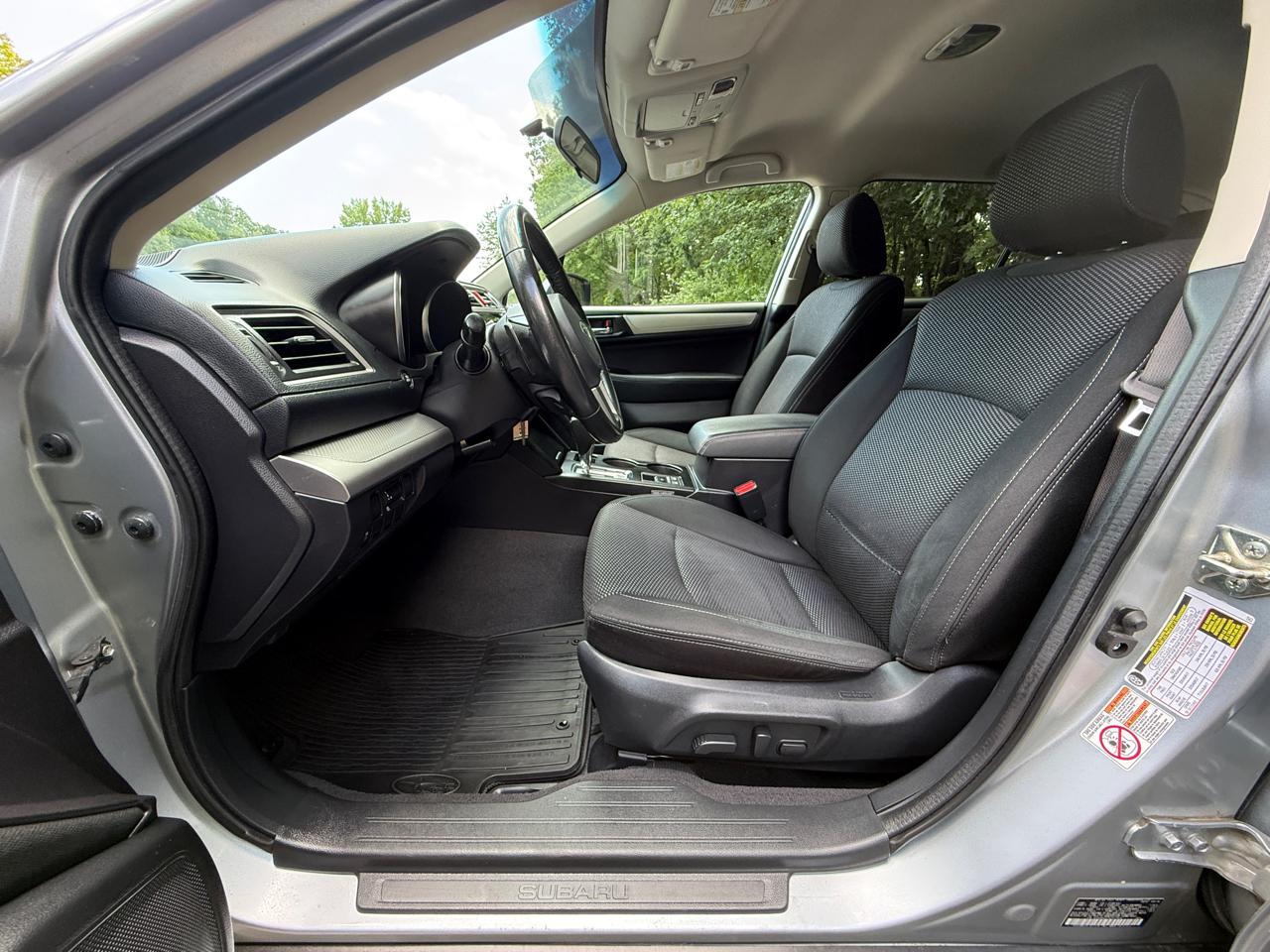 Subaru Outback 4dr Wgn 2.5i Premium PZEV 2016