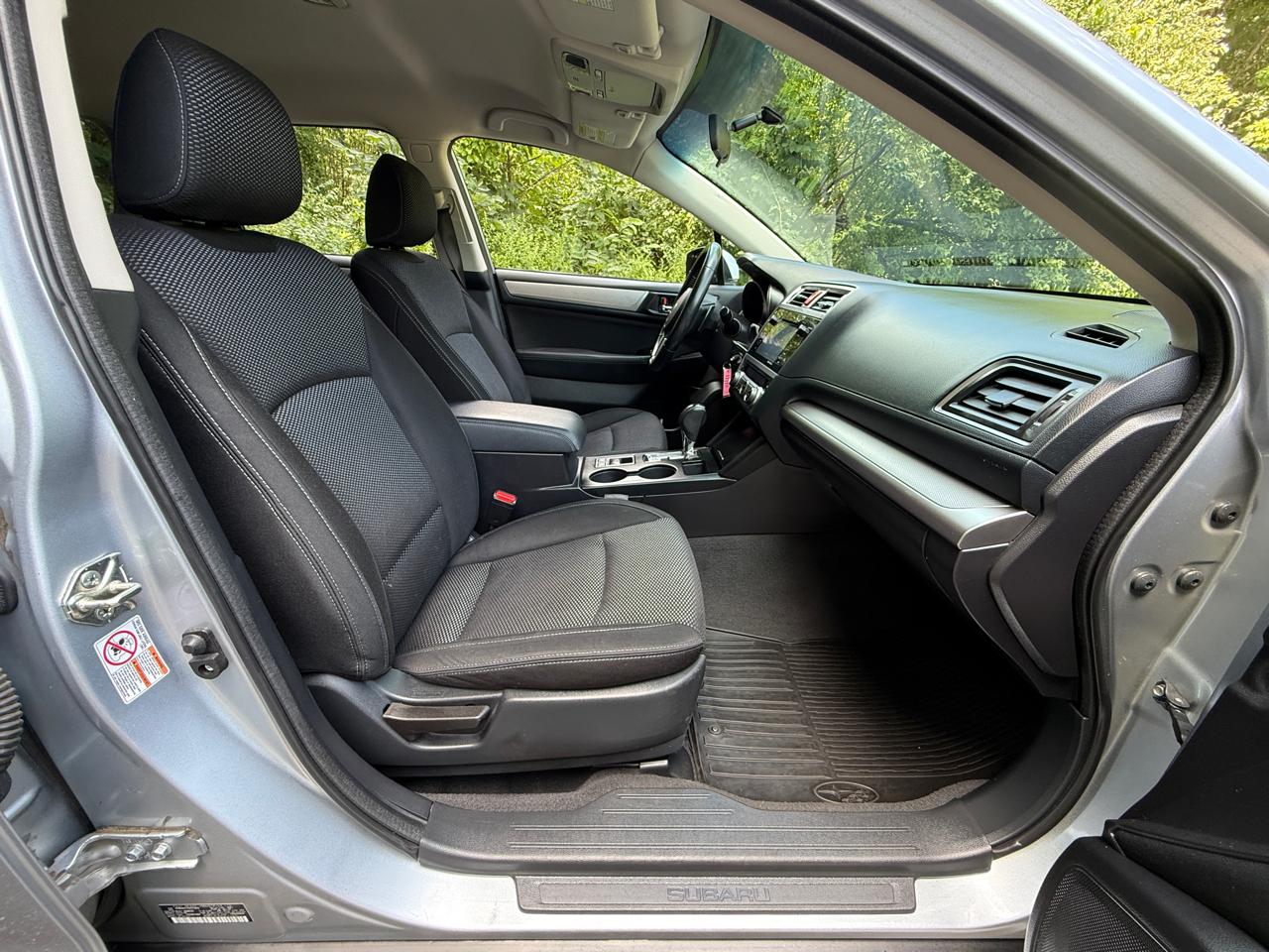 Subaru Outback 4dr Wgn 2.5i Premium PZEV 2016