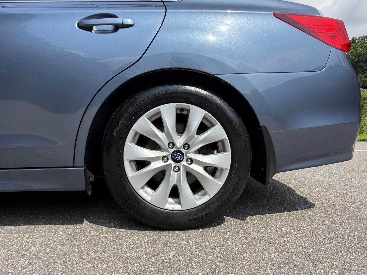 Subaru Legacy 4dr Sdn 2.5i Premium PZEV 2016